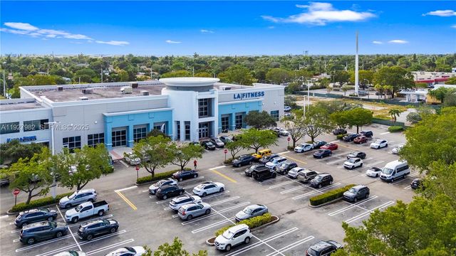 1789 NE Miami Gardens Dr W403, Miami, FL 33179