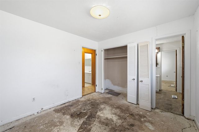 8701 Midway Drive, Woodway, TX 76712