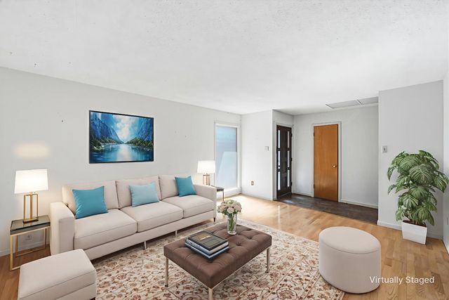 8701 Midway Drive, Woodway, TX 76712