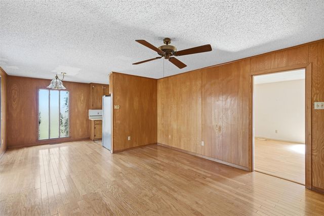 8701 Midway Drive, Woodway, TX 76712