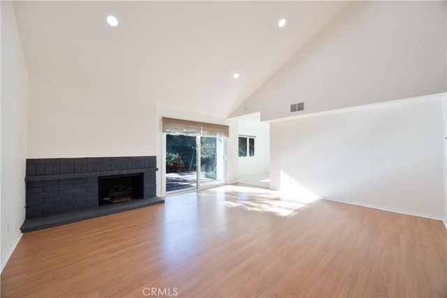 716 Blue Oak, Newbury Park, CA 91320
