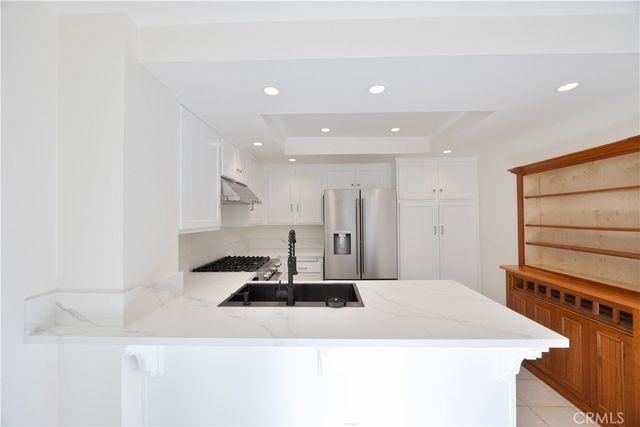 716 Blue Oak, Newbury Park, CA 91320