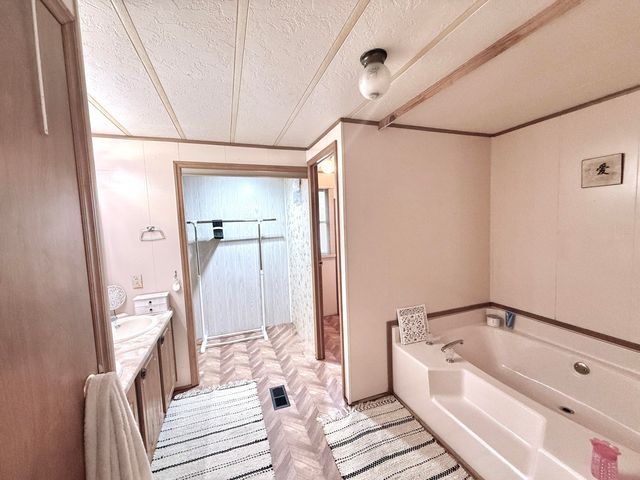 1390 Brantley Avenue, Summerton, SC 29148