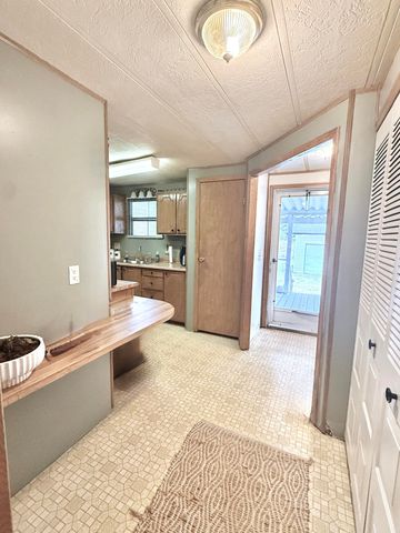 1390 Brantley Avenue, Summerton, SC 29148