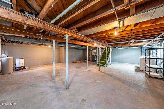 1231 Sumner Avenue, Schenectady, NY 12309