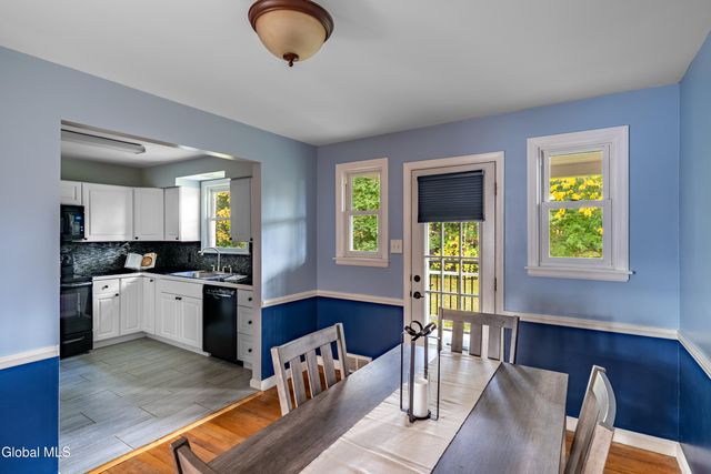 1231 Sumner Avenue, Schenectady, NY 12309