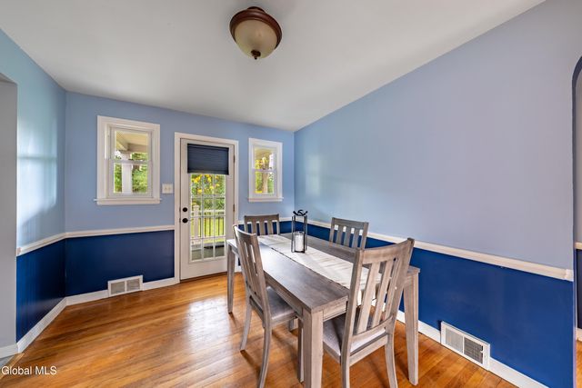 1231 Sumner Avenue, Schenectady, NY 12309