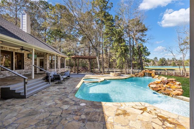 10522 Serenity Sound, Magnolia, TX 77354