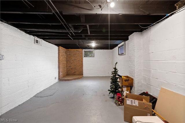 2206 S Linden Avenue, Alliance, OH 44601