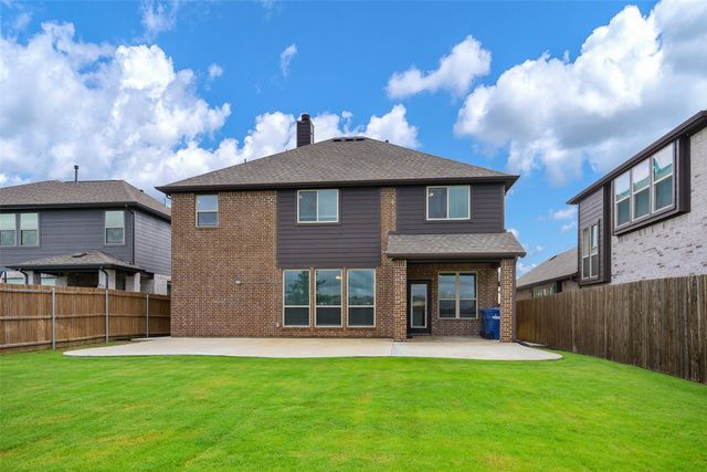 1305 Alexander Drive, Mckinney, TX 75071