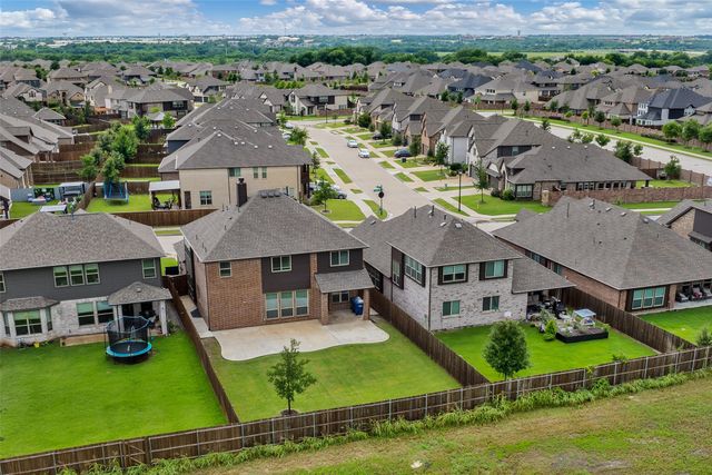 1305 Alexander Drive, Mckinney, TX 75071