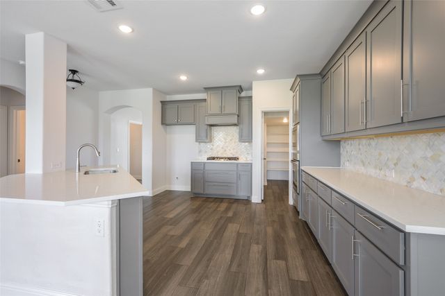 1305 Alexander Drive, Mckinney, TX 75071