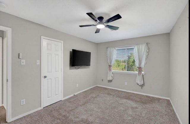 6046 Sandy Creek Drive, Baytown, TX 77523