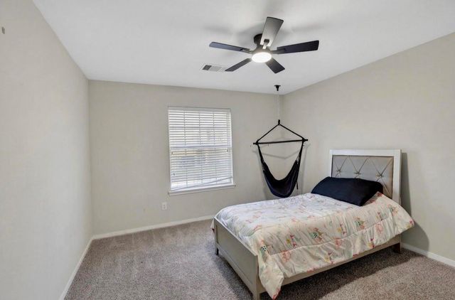 6046 Sandy Creek Drive, Baytown, TX 77523