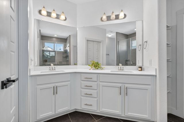 2206 Hermia ST 33, Austin, TX 78741