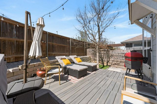 2206 Hermia ST 33, Austin, TX 78741