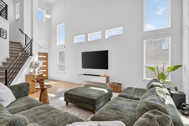 2206 Hermia ST 33, Austin, TX 78741