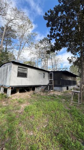 504 Bob Wills Road, Livingston, TX 77351