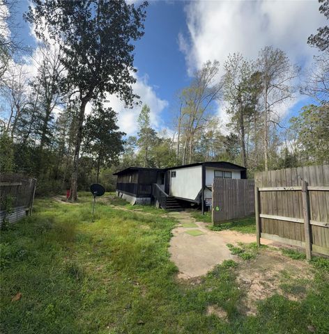 504 Bob Wills Road, Livingston, TX 77351