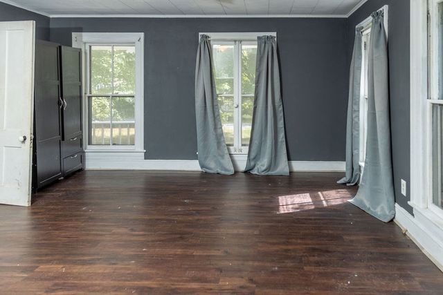 59 River St, Bernardston, MA 01337