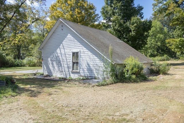 59 River St, Bernardston, MA 01337