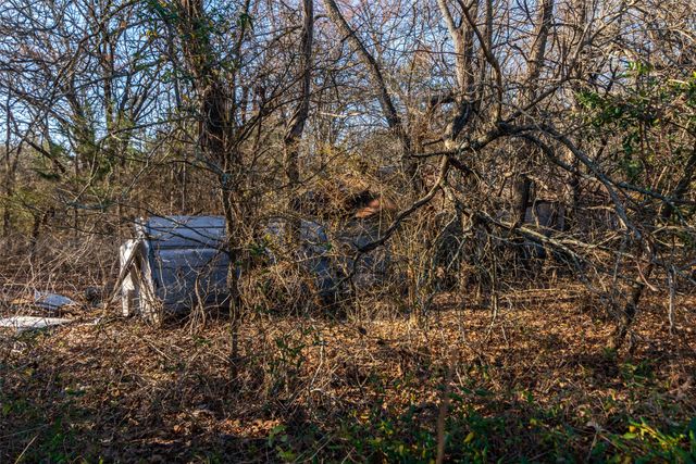 2104 & 2112 Peterson Road, Denison, TX 75021