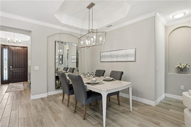 28091 Foxrock CT, Bonita Springs, FL 34135