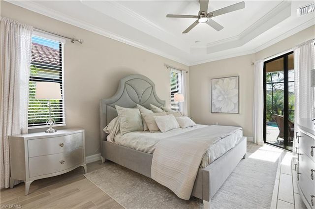 28091 Foxrock CT, Bonita Springs, FL 34135