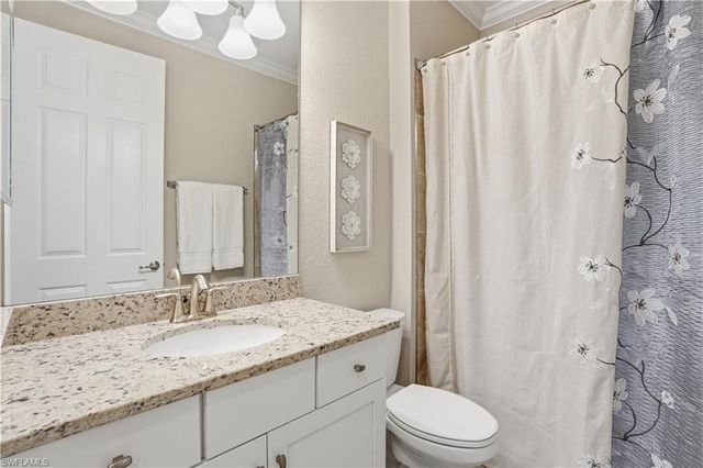 28091 Foxrock CT, Bonita Springs, FL 34135