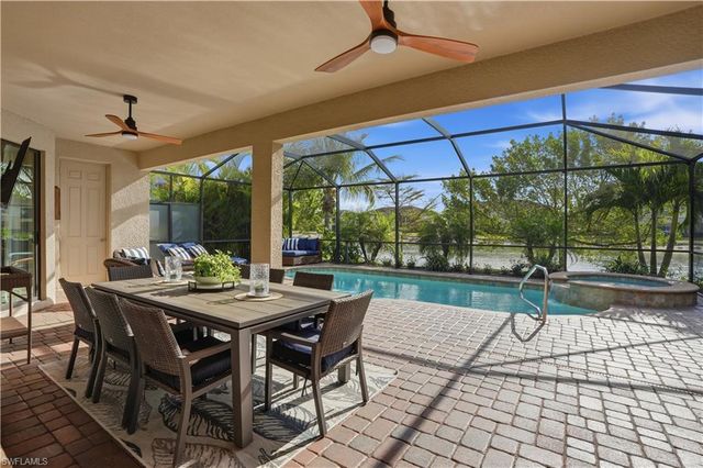 28091 Foxrock CT, Bonita Springs, FL 34135