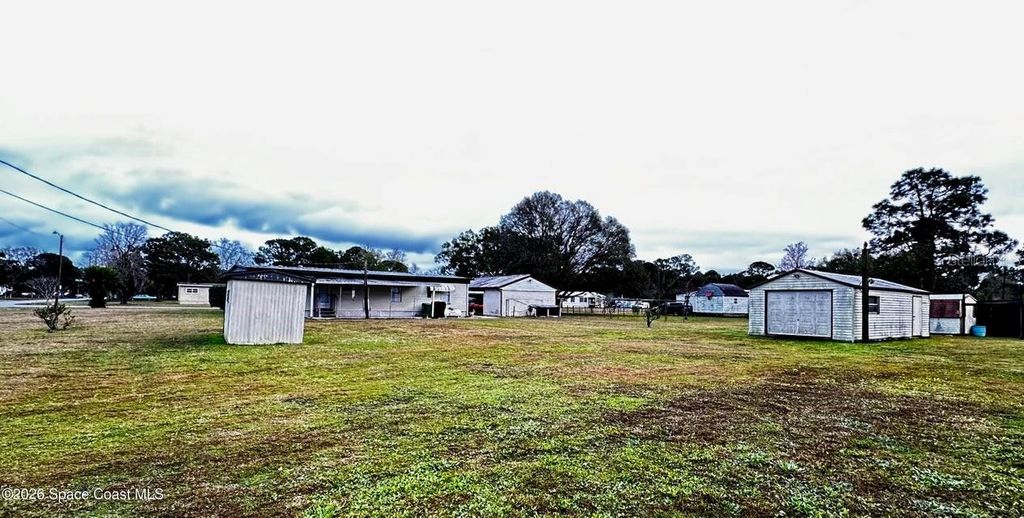 Image 15 of property listing at 4175 HESS AVENUE, Cocoa, FL 32926