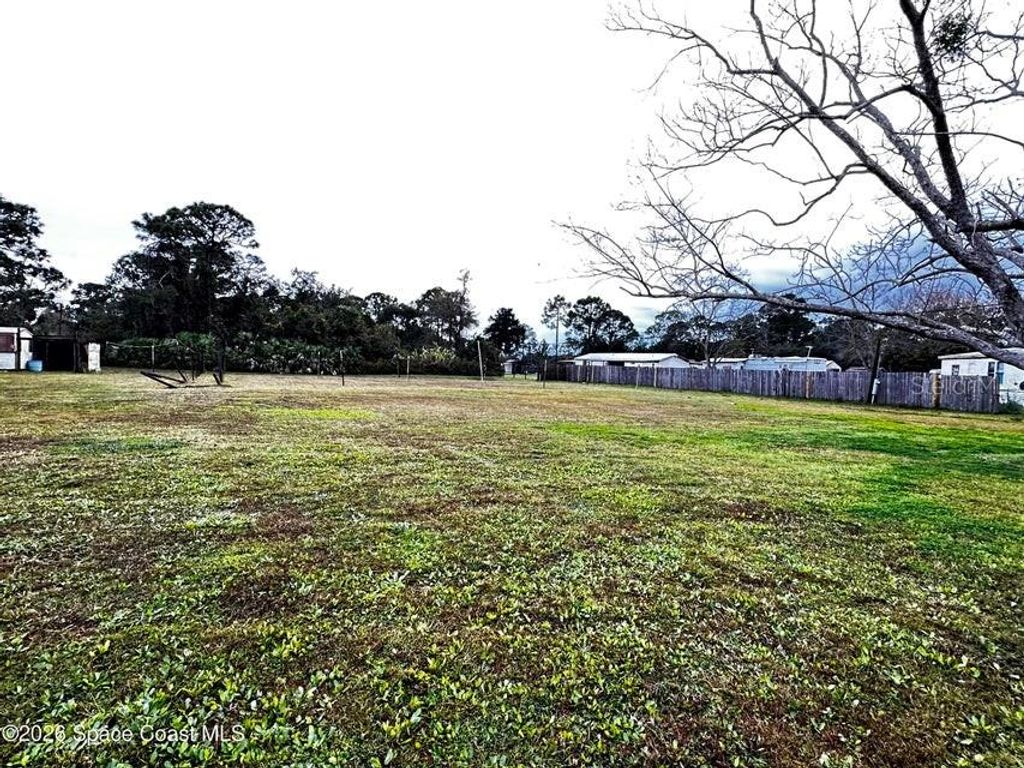 Image 16 of property listing at 4175 HESS AVENUE, Cocoa, FL 32926