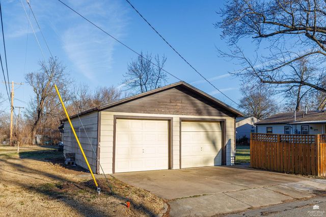 1412 W 11th Street, Junction City, KS 66441