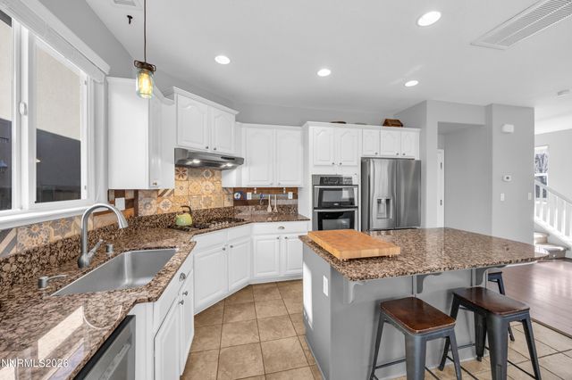 2085 Black Sand Drive, Reno, NV 89521