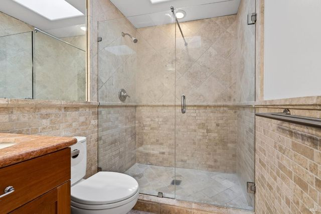 105 Hooker Ave, Sonoma, CA 95476