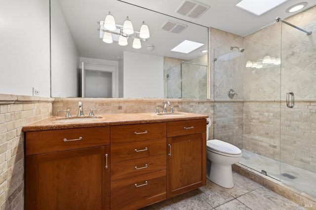 105 Hooker Ave, Sonoma, CA 95476