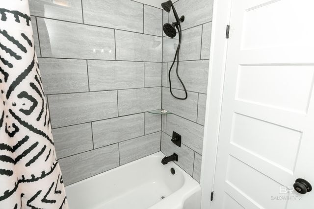 1300 Illinois Street, Mobile, AL 36604