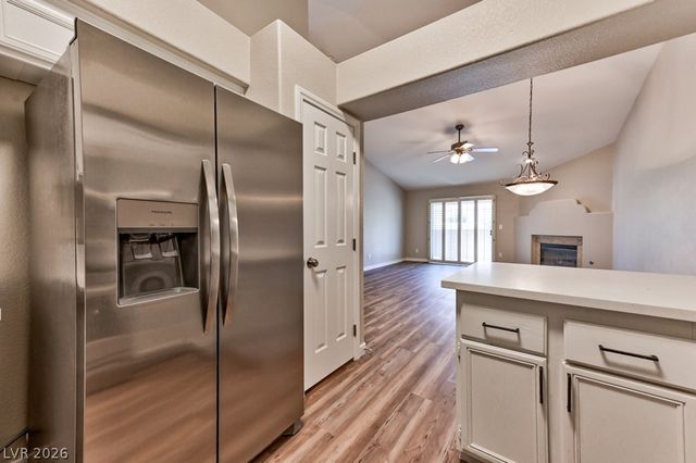 9321 Mount Bret Avenue 102, Las Vegas, NV 89129
