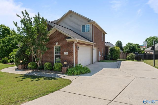 4510 Stone Park Circle, Owens Cross Roads, AL 35763