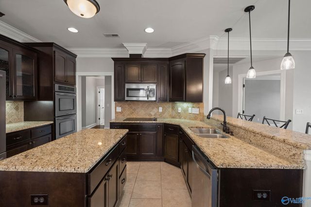4510 Stone Park Circle, Owens Cross Roads, AL 35763