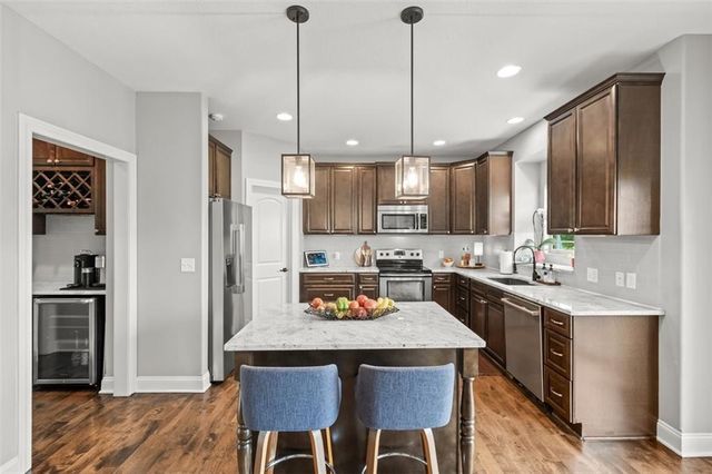 4209 N 141st Street, Basehor, KS 66007
