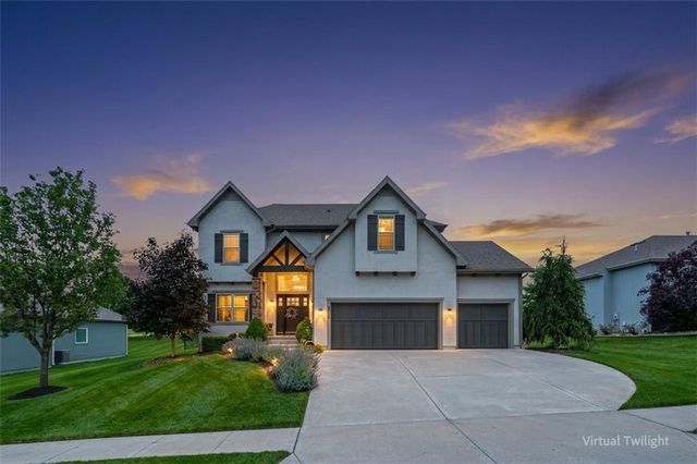4209 N 141st Street, Basehor, KS 66007