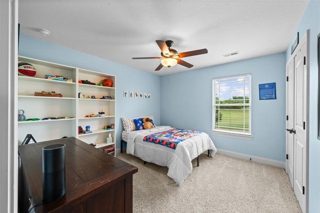 4209 N 141st Street, Basehor, KS 66007