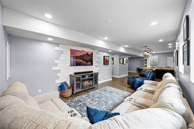 4209 N 141st Street, Basehor, KS 66007