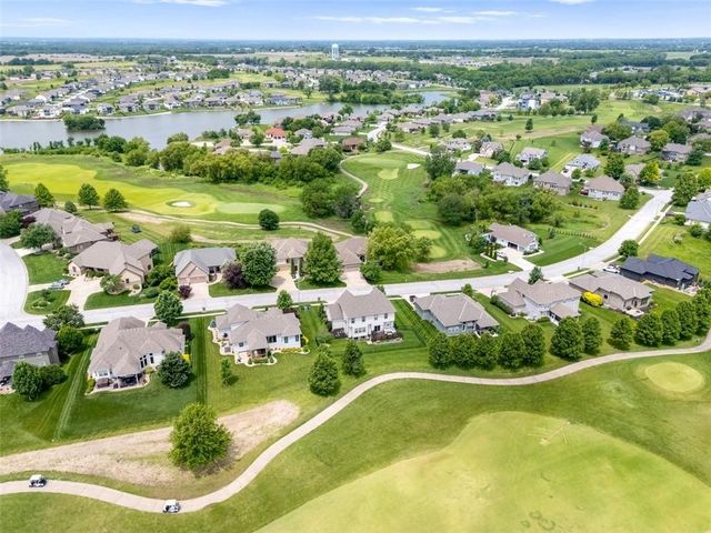 4209 N 141st Street, Basehor, KS 66007