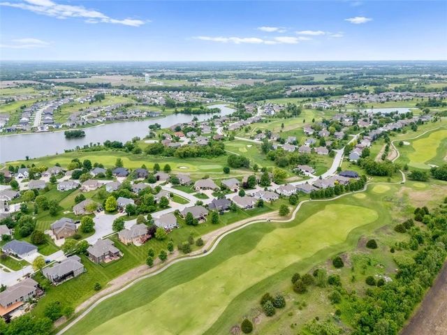 4209 N 141st Street, Basehor, KS 66007