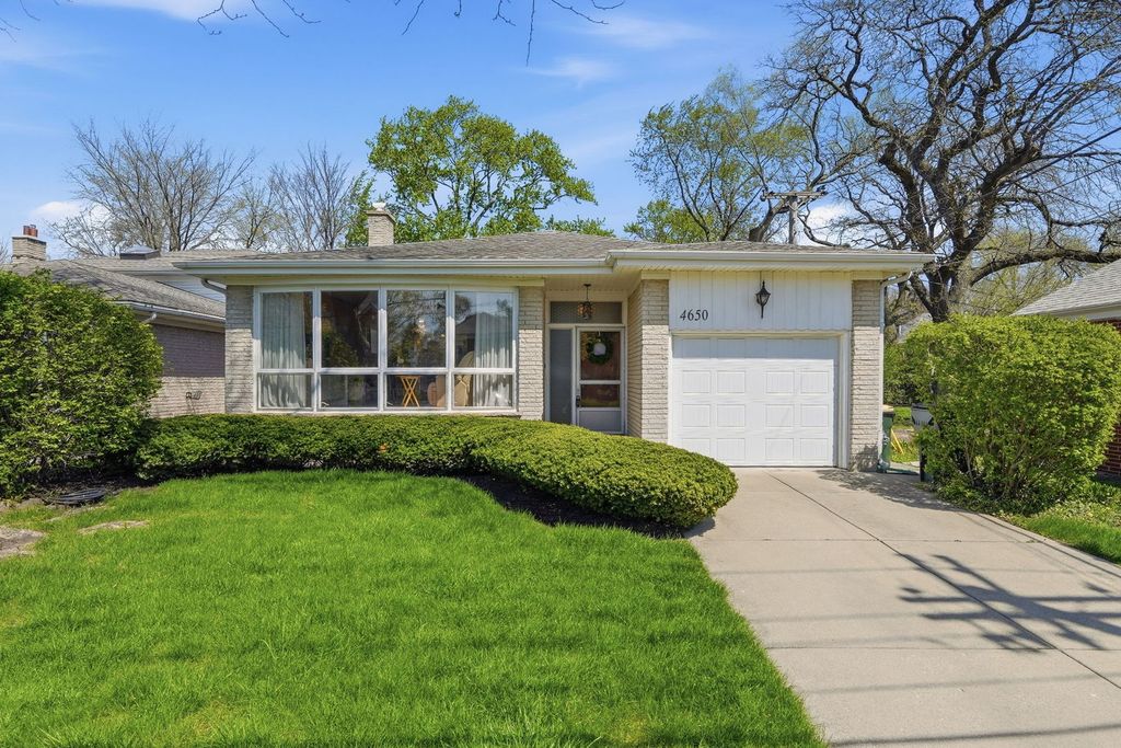 4650 W Lunt Avenue, Lincolnwood, IL 60712