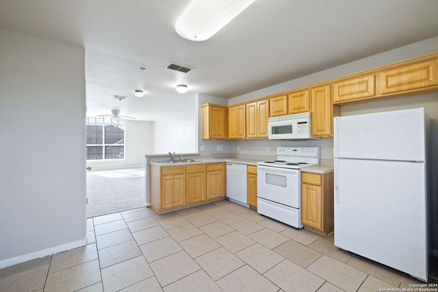 3110 Douglas Fir # 3112, New Braunfels, TX 78130