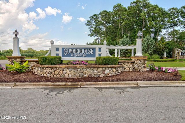 157 Whispering Pine Lane, Holly Ridge, NC 28445