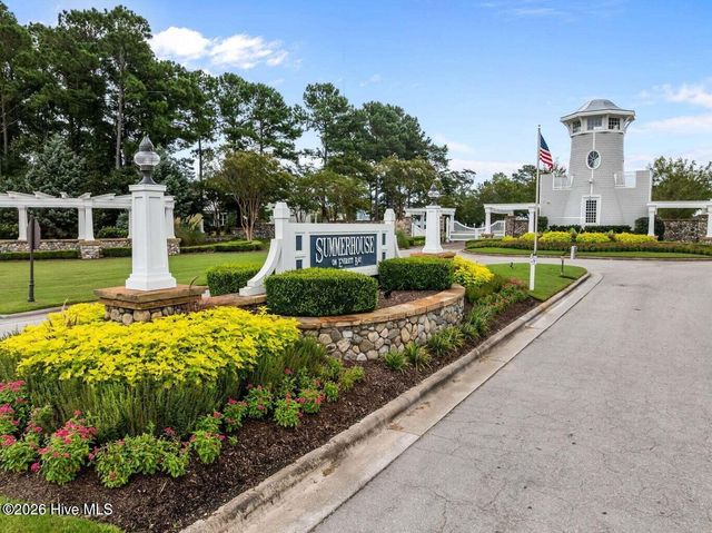 157 Whispering Pine Lane, Holly Ridge, NC 28445
